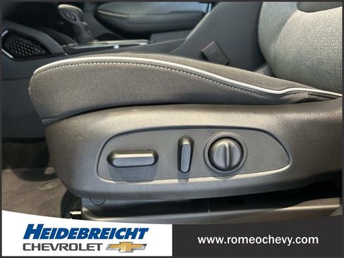 Used 2023 Chevrolet TrailBlazer LT FWD image 14