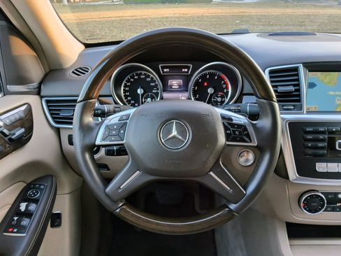 Used 2015 Mercedes-Benz ML 350 2WD image 7