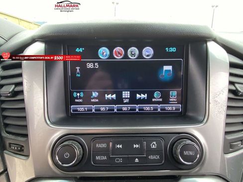 Used 2016 Chevrolet Suburban LT image 15