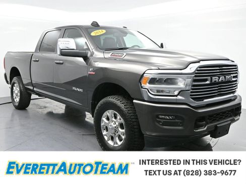 Used 2024 RAM 2500 Laramie AWD/4WD image 1