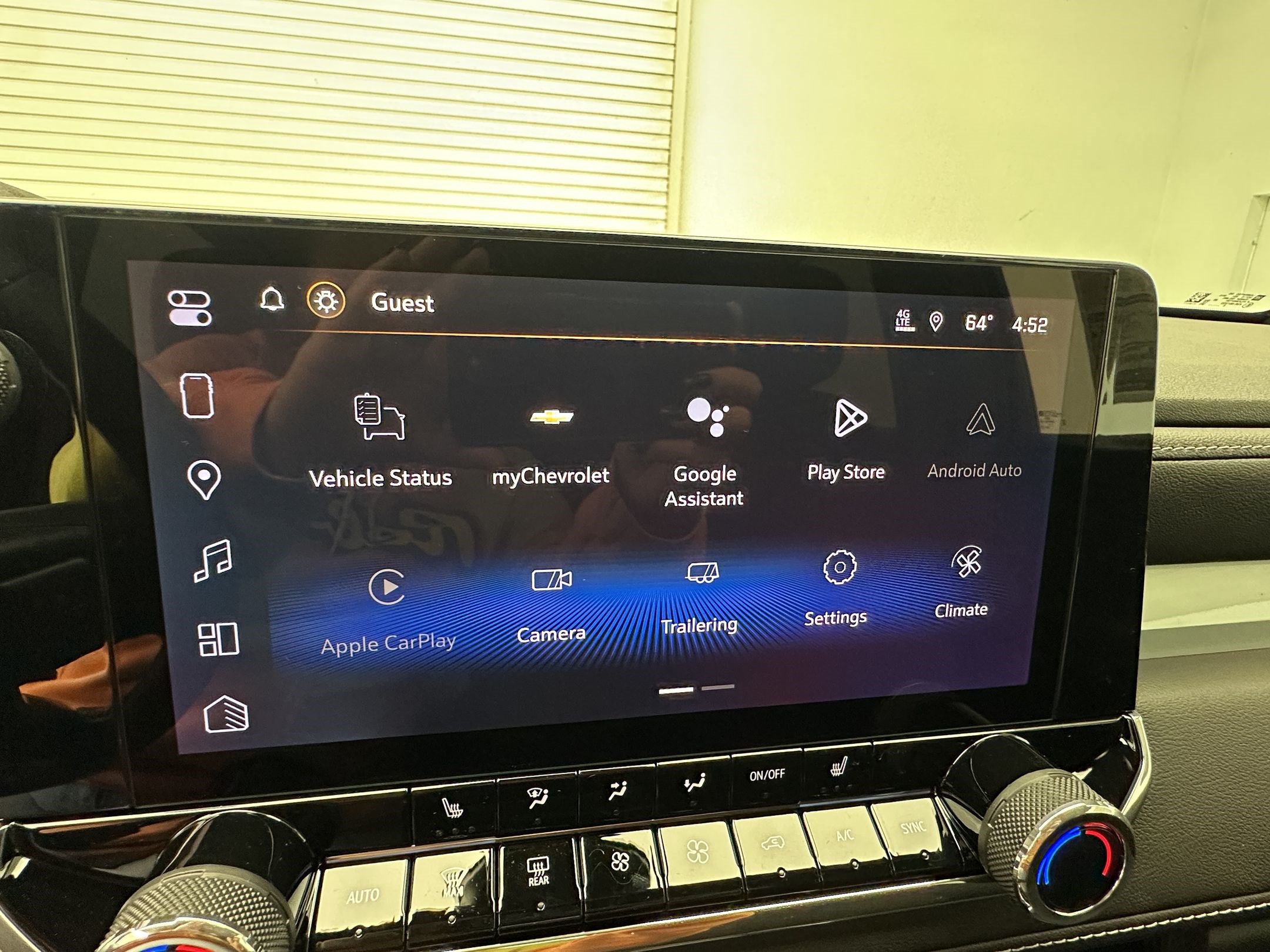 New 2026 Chevrolet Colorado LT w/ Advanced Trailering Package AWD/4WD image 21