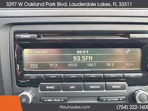 Used 2014 Volkswagen Jetta SE image 53