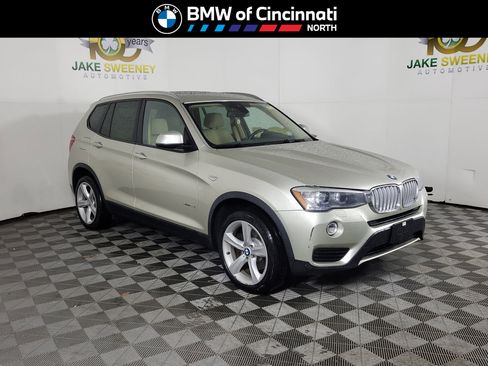 Used 2017 BMW X3 xDrive28i image 1