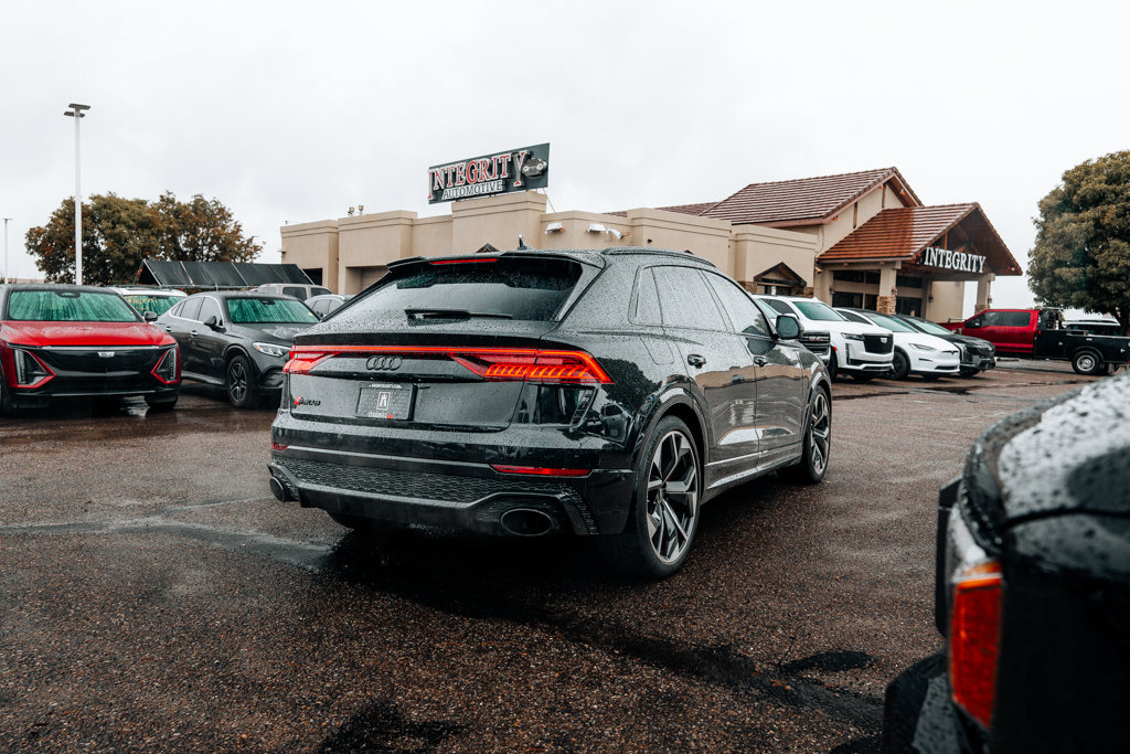 Used 2022 Audi RS Q8 AWD/4WD image 7