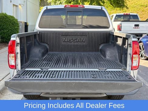 Used 2017 Nissan Frontier SV AWD/4WD image 7