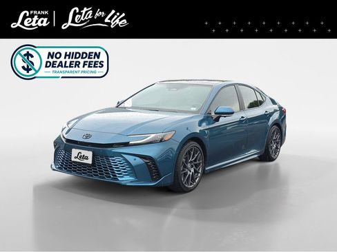 Used 2026 Toyota Camry XSE w/ Premium Plus Package FWD image 1