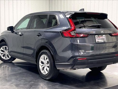 Used 2025 Honda CR-V LX image 12