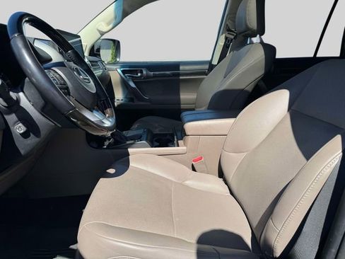 Used 2023 Lexus GX 460 Premium w/ Premium Package AWD/4WD image 20