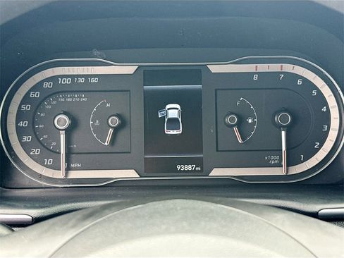 Used 2022 Hyundai Santa Cruz SEL image 13