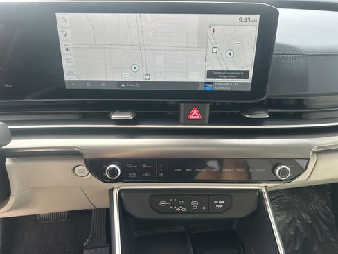 New 2026 Kia Carnival SX FWD image 21