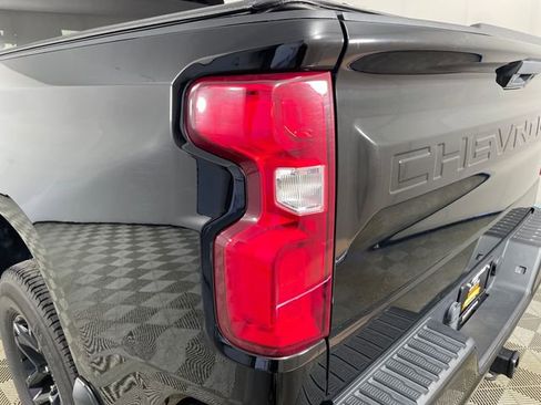 Certified 2019 Chevrolet Silverado 1500 Custom Trail Boss AWD/4WD image 17