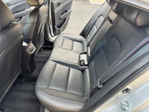 Used 2018 Hyundai Elantra Sport image 15