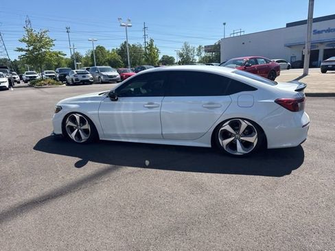 Used 2025 Honda Civic Sport image 16