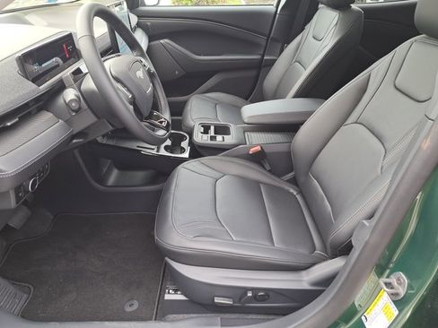 New 2025 Ford Mustang Mach-E Premium image 19