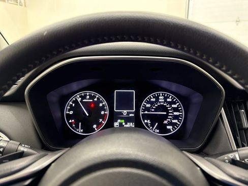 Used 2021 Subaru Outback Limited image 16