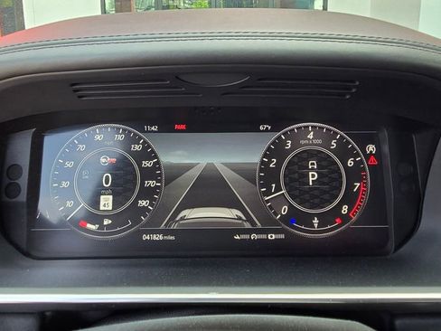 Used 2020 Land Rover Range Rover Sport SVR image 31