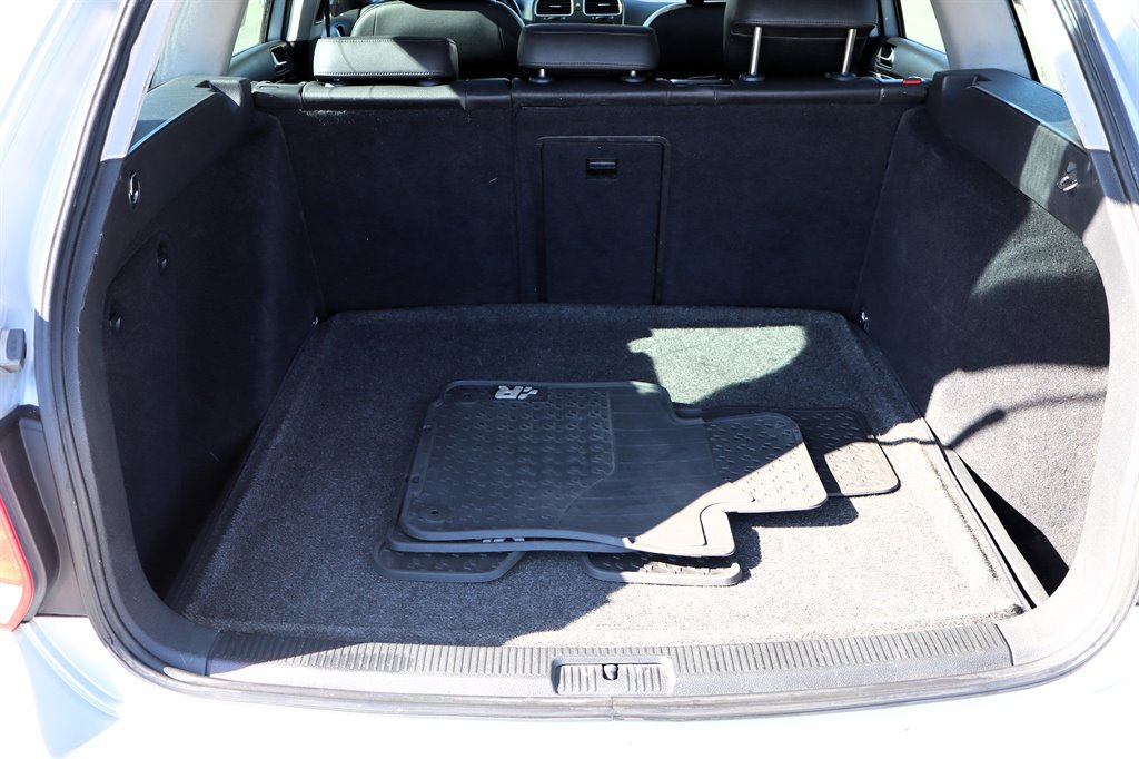 Used 2010 Volkswagen Jetta TDI FWD image 31