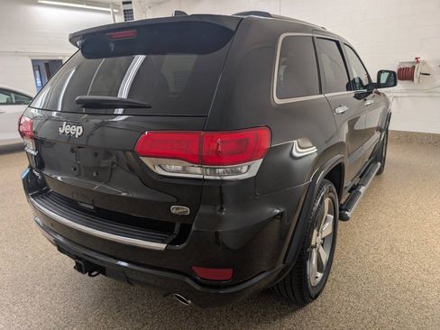 Used 2015 Jeep Grand Cherokee Overland w/ Advanced Technology Group AWD/4WD image 4