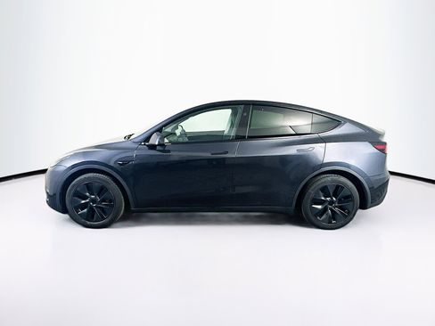 Used 2025 Tesla Model Y Long Range image 4