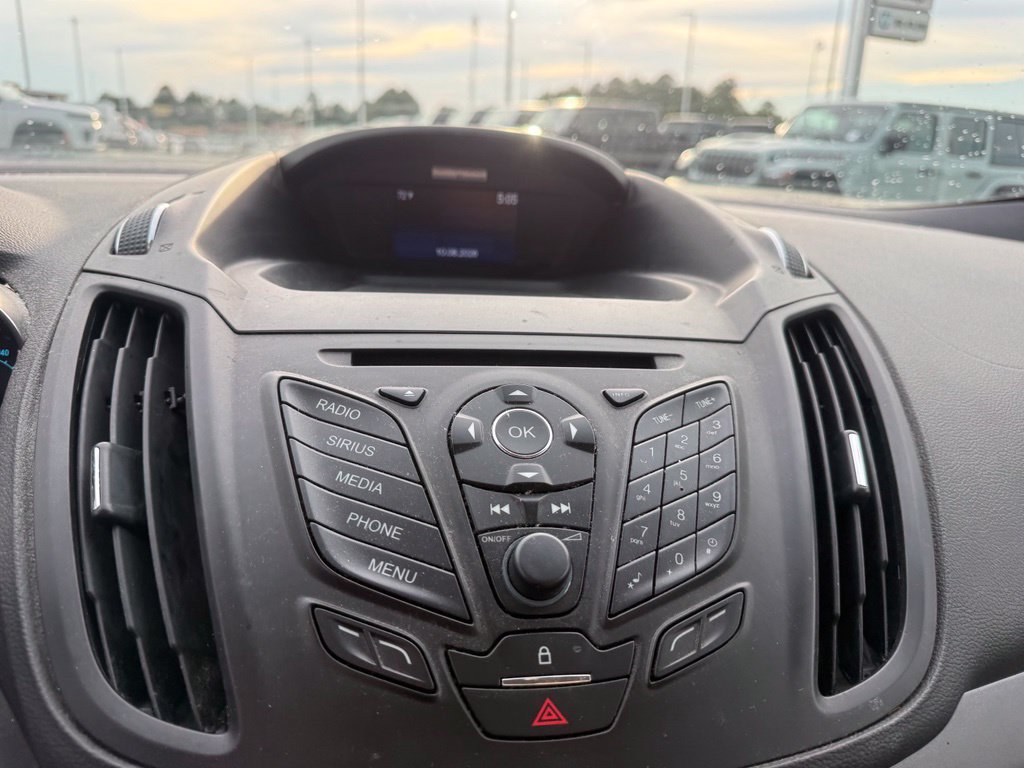 Used 2015 Ford Escape SE FWD image 13