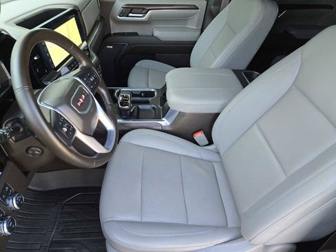 Certified 2024 GMC Sierra 1500 SLT image 13