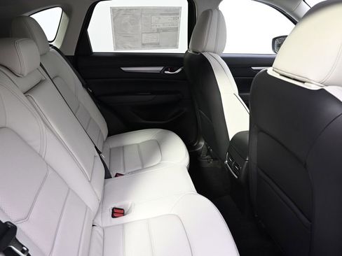 New 2025 MAZDA CX-5 AWD 2.5 S w/ Preferred Package image 18