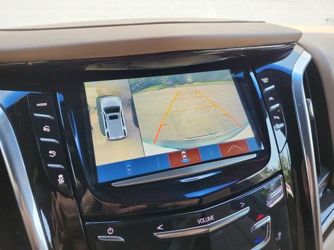 Used 2018 Cadillac Escalade Platinum AWD/4WD image 24