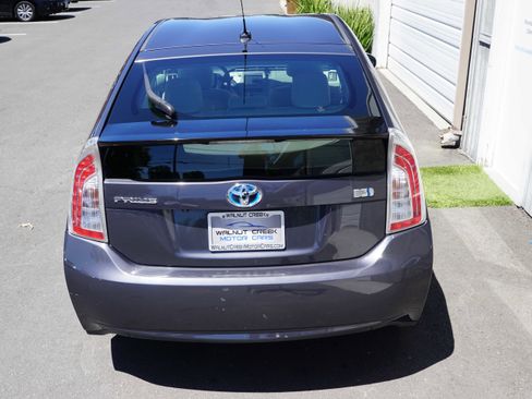 Used 2013 Toyota Prius Three FWD image 13