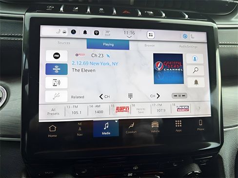 Used 2023 Jeep Grand Cherokee L Limited image 17