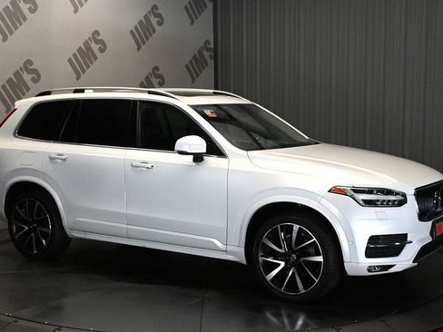 Used 2019 Volvo XC90 T6 Momentum w/ Advanced Package AWD/4WD image 3