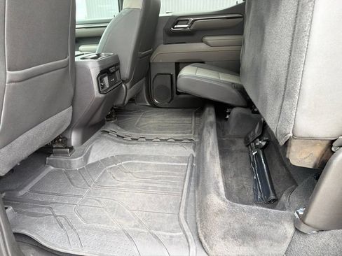 Used 2022 Chevrolet Silverado 1500 ZR2 w/ Technology Package AWD/4WD image 16