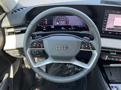 New 2026 Audi Q3 quattro 2.0T AWD/4WD image 17
