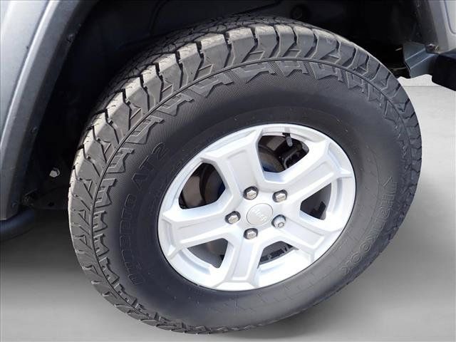 Used 2021 Jeep Wrangler Sport AWD/4WD image 7