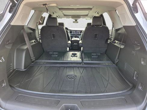 Used 2021 Buick Enclave Avenir w/ LPO, Cargo Package FWD image 6