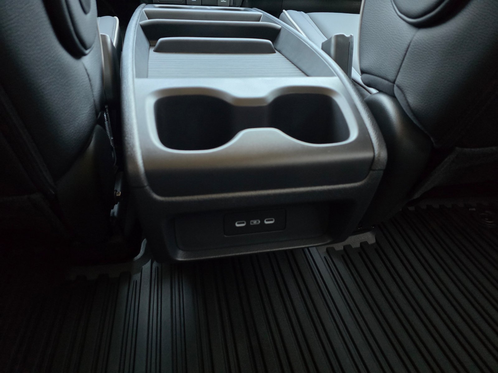 New 2027 Honda Odyssey Touring image 24