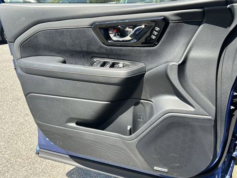 New 2026 Subaru Forester Touring image 25