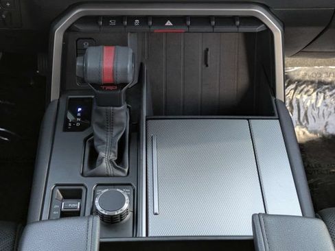 Used 2023 Toyota Sequoia Limited AWD/4WD image 21