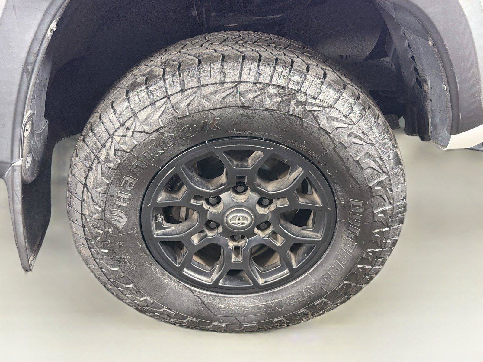 Used 2023 Toyota Tacoma SR5 w/ SX Package AWD/4WD image 35
