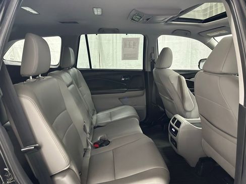 Used 2018 Honda Pilot Touring image 54