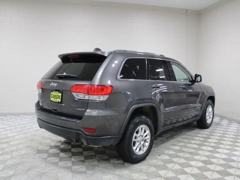 Used 2018 Jeep Grand Cherokee Laredo image 11