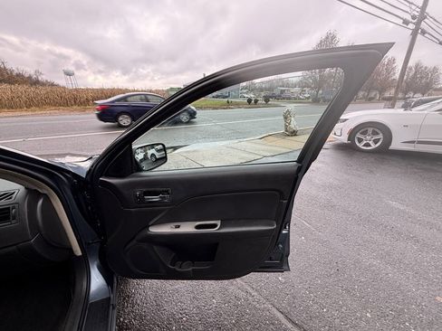 Used 2012 Ford Fusion SEL image 20