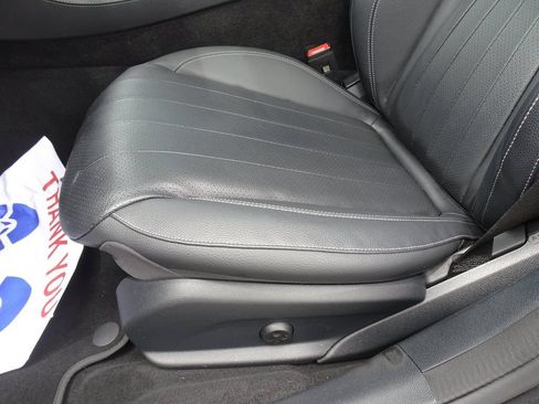 Used 2023 Mercedes-Benz E 450 4MATIC Sedan image 9