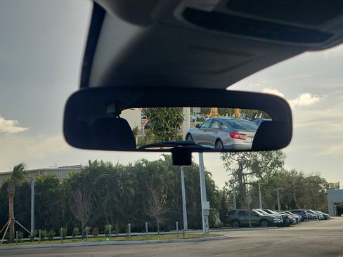 Used 2023 Honda CR-V LX image 25