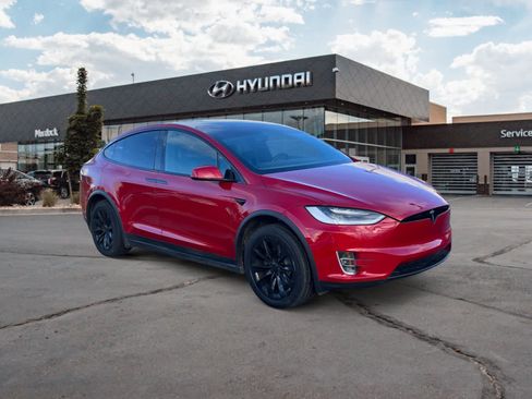 Used 2017 Tesla Model X 100D image 7