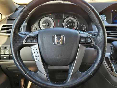 Used 2016 Honda Odyssey EX-L image 19