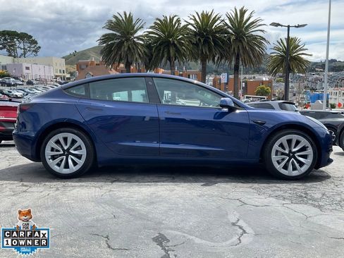 Used 2022 Tesla Model 3 Long Range AWD/4WD image 3