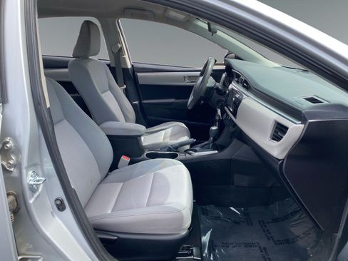 Used 2014 Toyota Corolla LE FWD image 15