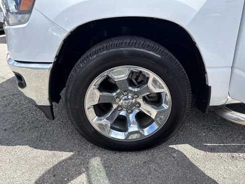 Used 2019 RAM 1500 Big Horn RWD image 27