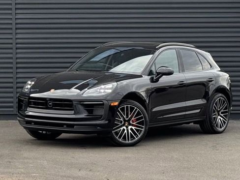 New 2026 Porsche Macan S AWD/4WD image 1
