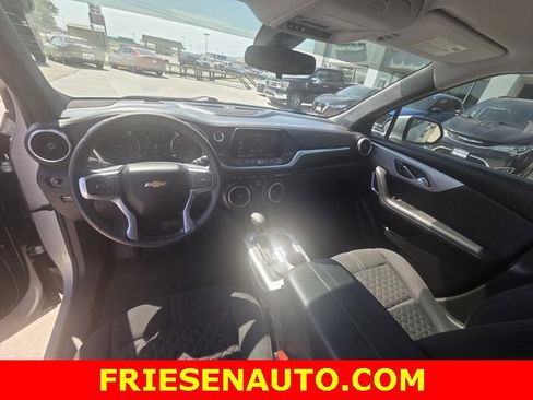 Used 2022 Chevrolet Blazer LT image 21